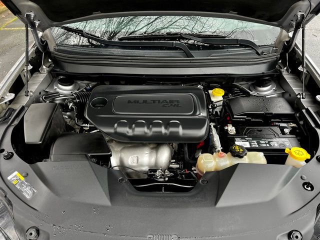 Used 2019 Jeep Cherokee Limited FWD image 41