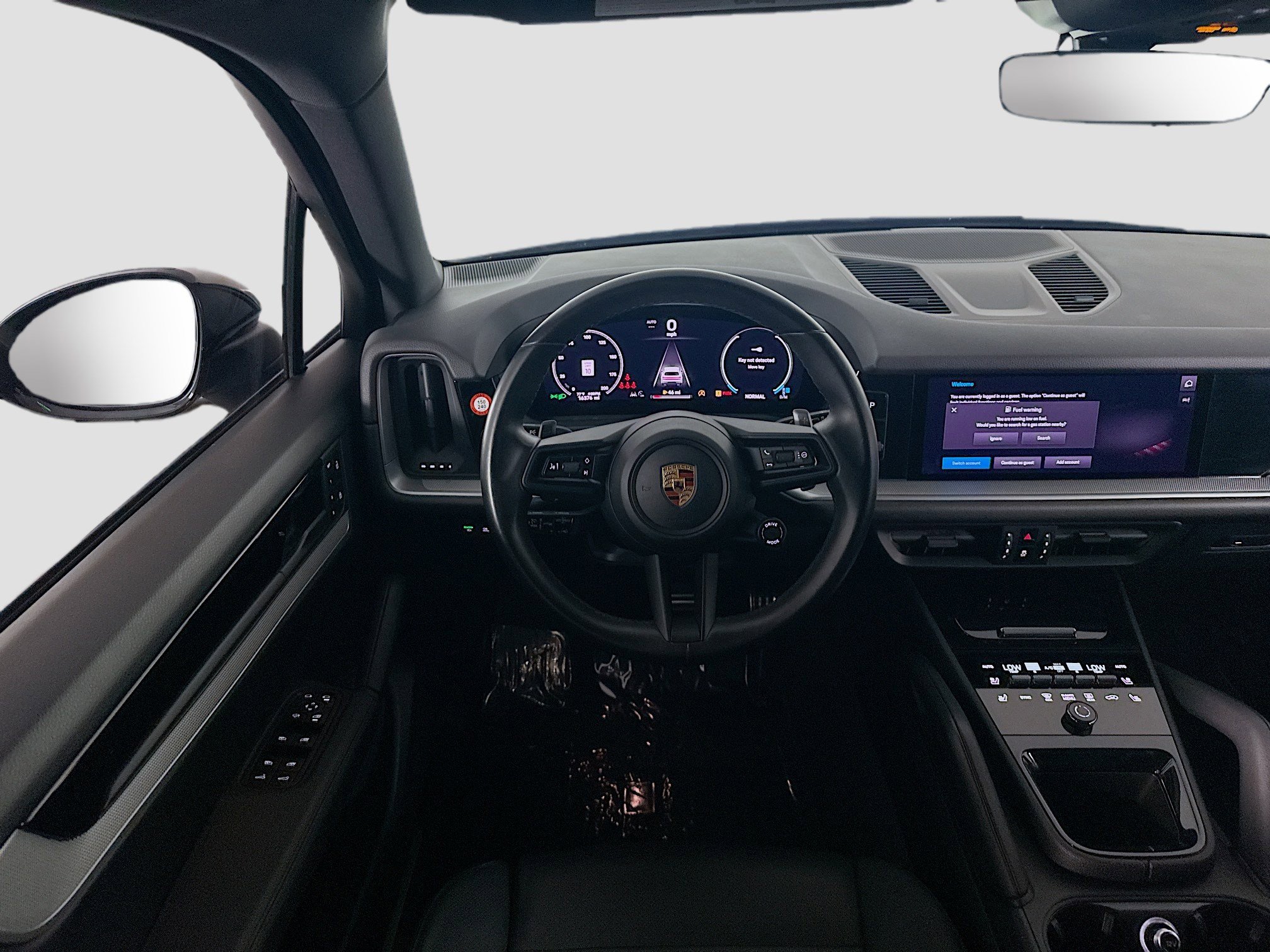 Used 2024 Porsche Cayenne S image 17