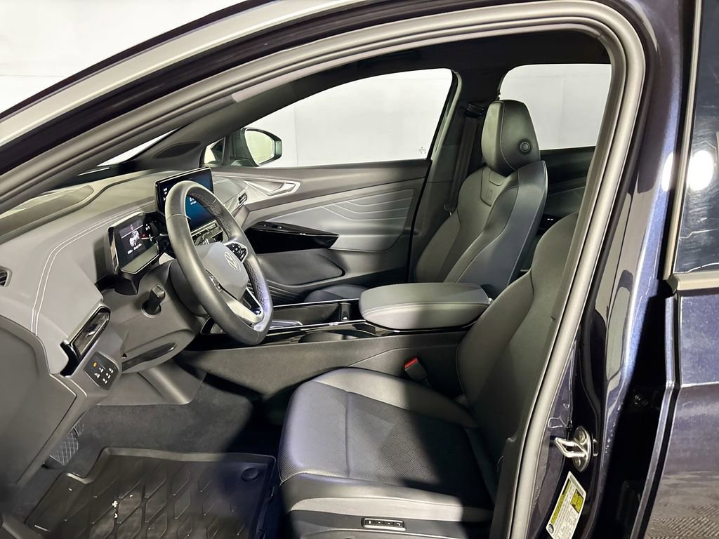 Certified 2023 Volkswagen ID.4 Pro S Plus AWD/4WD image 11