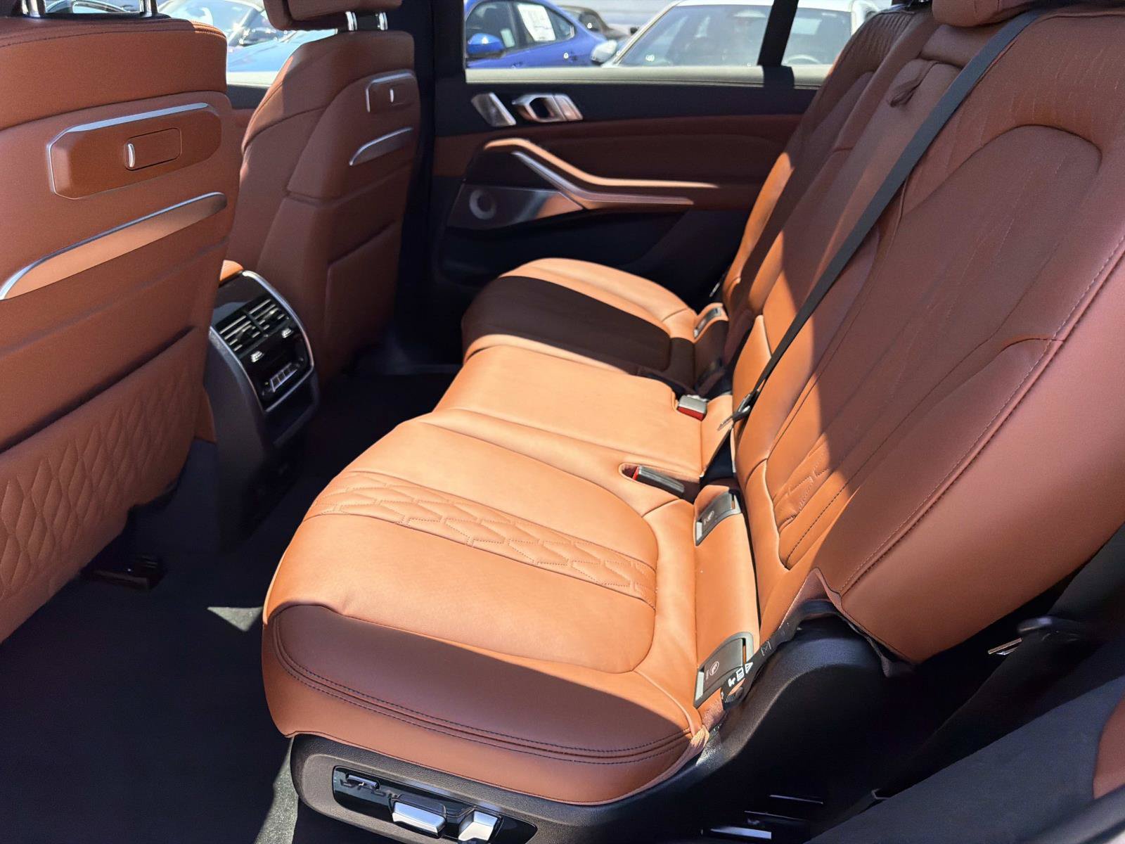 New 2026 BMW ALPINA XB7 AWD/4WD image 10