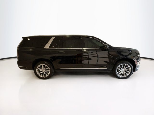 Used 2025 Cadillac Escalade ESV Premium Luxury w/ Touring Package AWD/4WD image 7