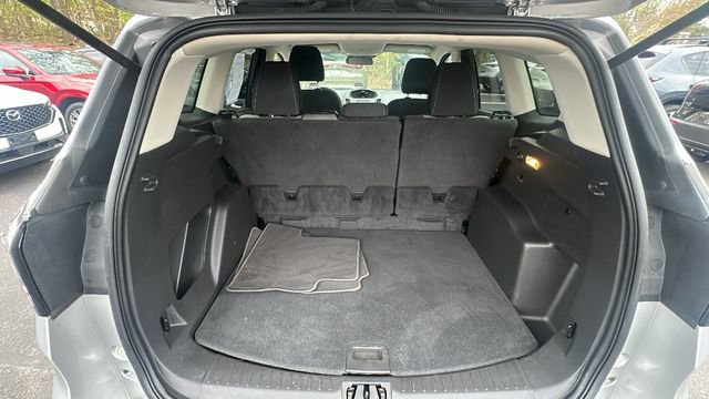 Used 2017 Ford Escape SE AWD/4WD image 35