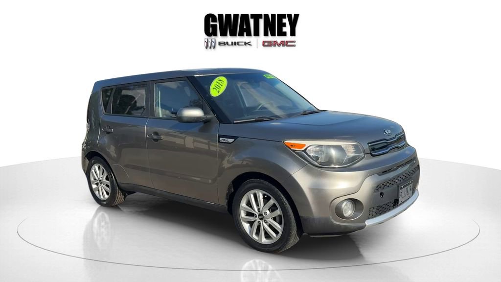 Used 2018 Kia Soul + FWD image 2