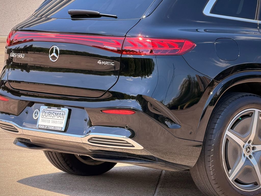 Used 2023 Mercedes-Benz EQS 580 4MATIC SUV image 7