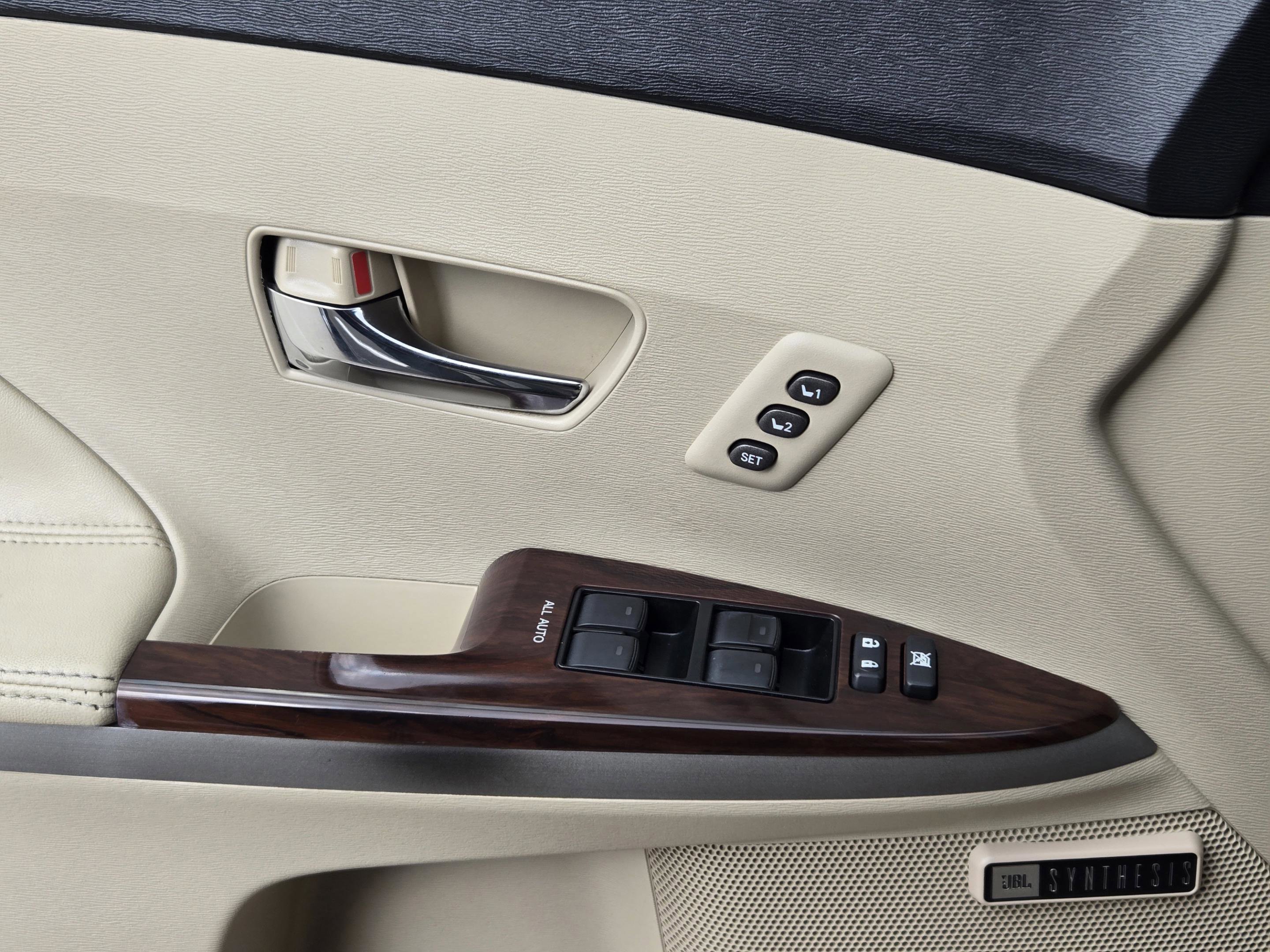 Used 2014 Toyota Venza Limited w/ Tow Prep Package AWD/4WD image 20