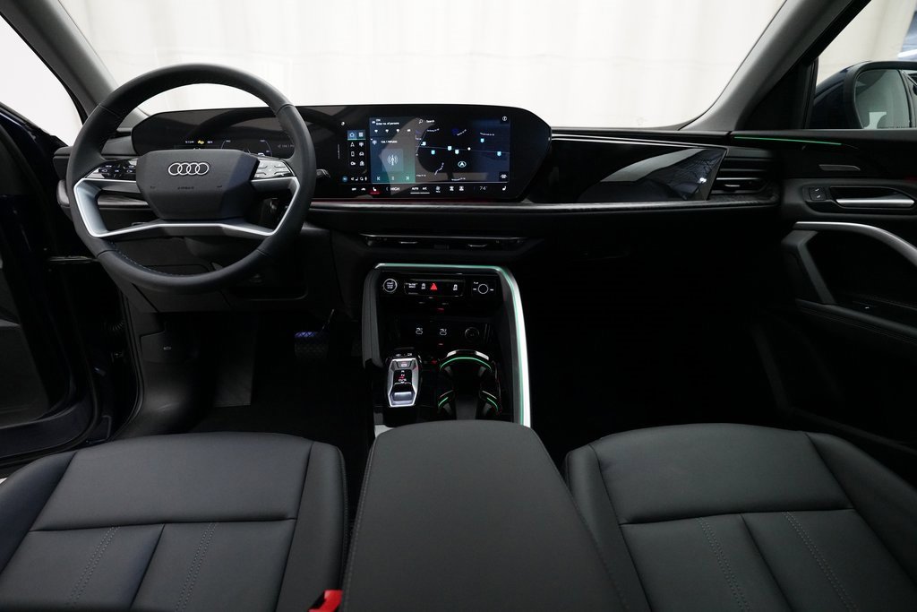 Used 2025 Audi Q5 Premium Plus w/ Premium Plus image 5