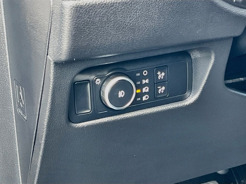 Used 2025 Ford Ranger XL RWD image 10