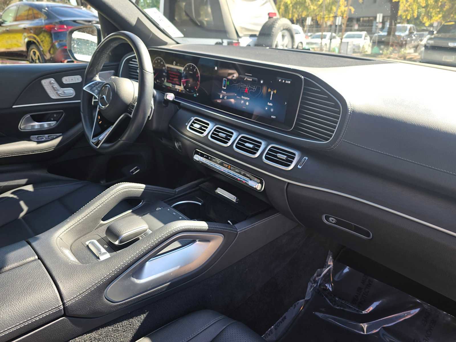 Used 2024 Mercedes-Benz GLS 450 4MATIC image 12