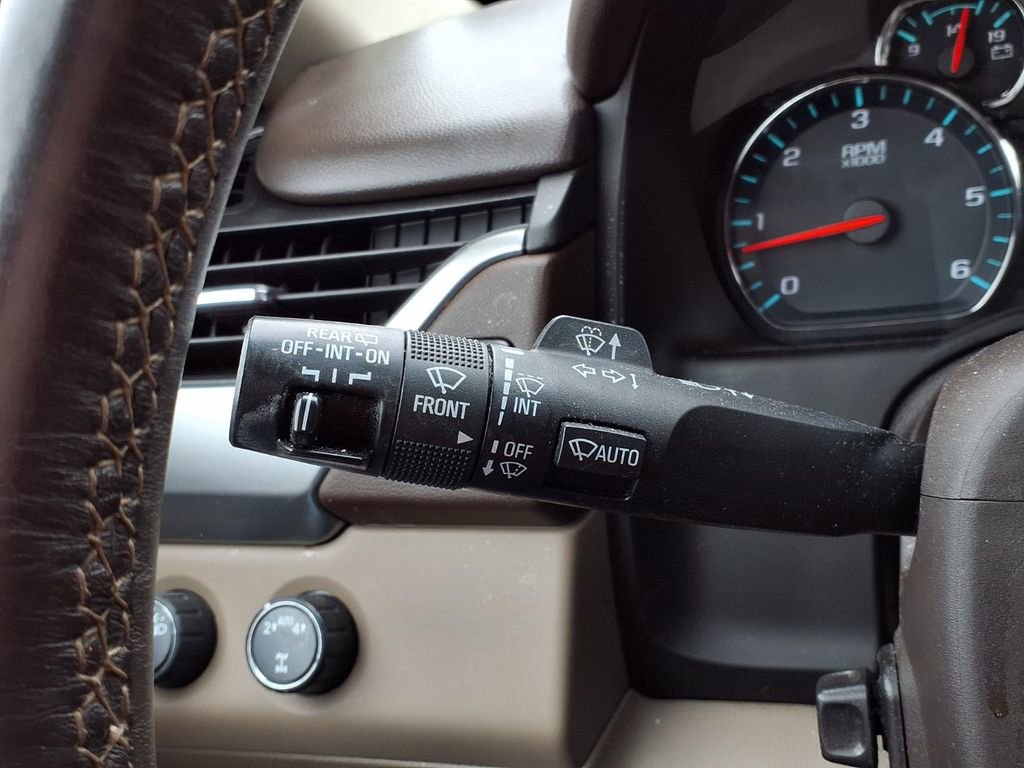Used 2018 Chevrolet Tahoe LT image 22