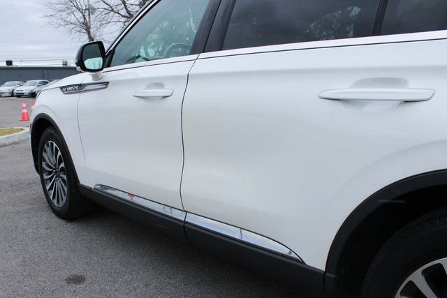 Used 2023 Lincoln Aviator Reserve w/ Elements Package Plus image 49
