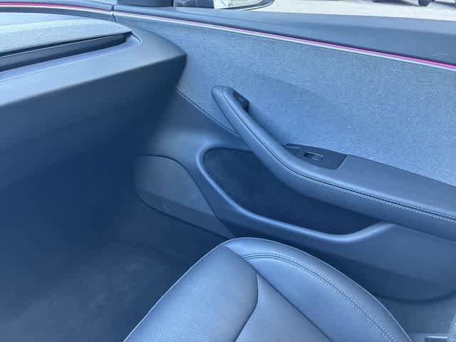 Used 2024 Tesla Model 3 Standard Range RWD image 33