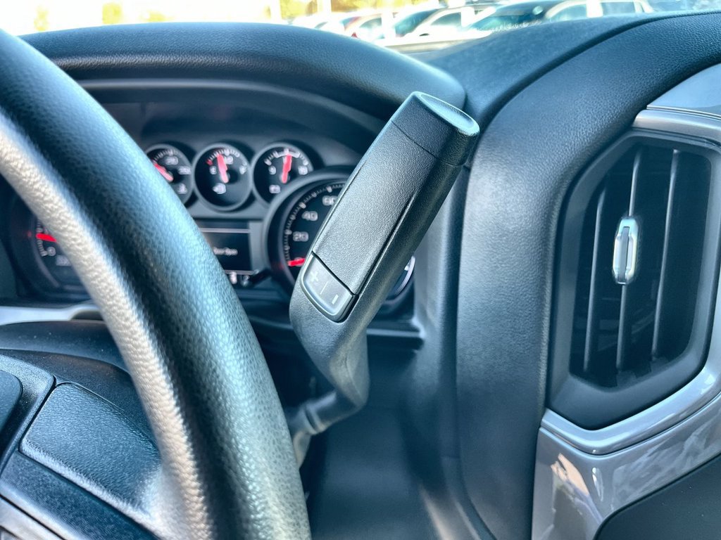 Certified 2022 Chevrolet Silverado 3500 W/T w/ WT Convenience Package AWD/4WD image 15