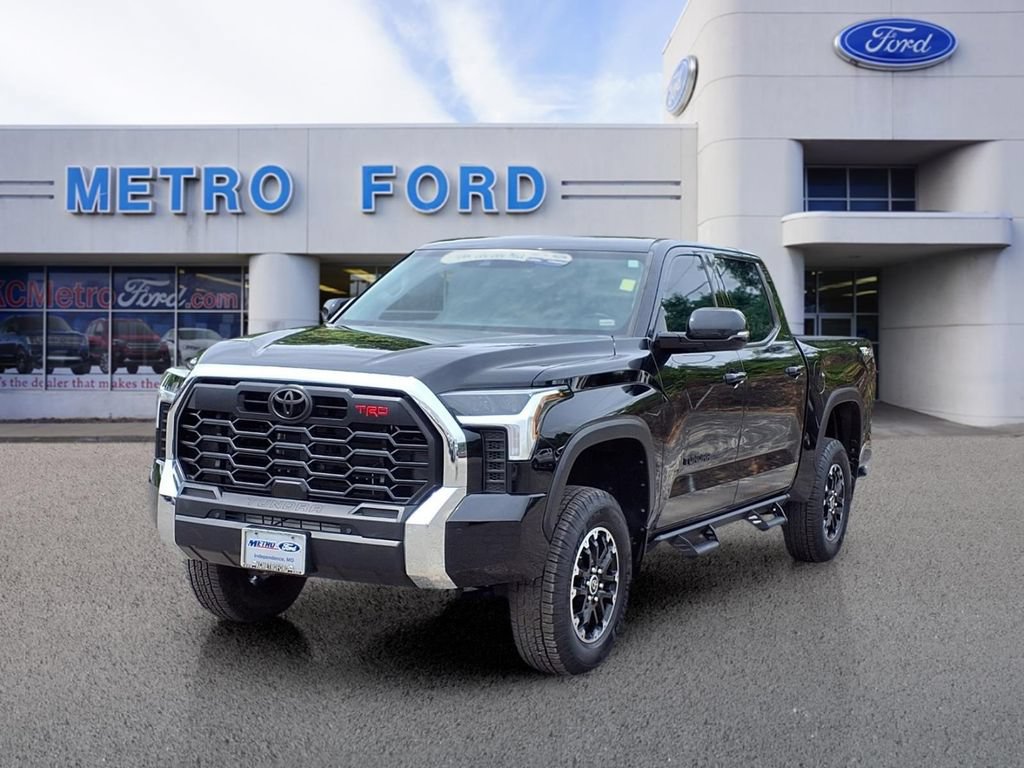 Used 2024 Toyota Tundra SR5 w/ TRD Off-Road Premium Package AWD/4WD image 7