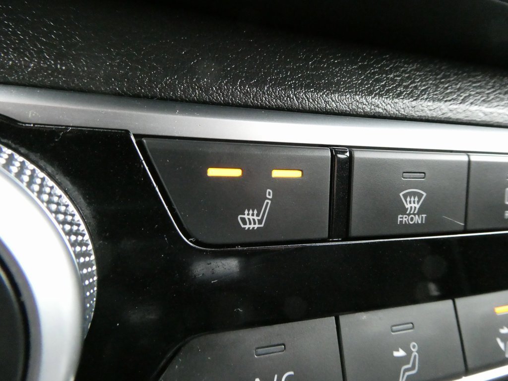 Used 2024 Nissan Altima 2.5 SV w/ SV Premium Package image 16