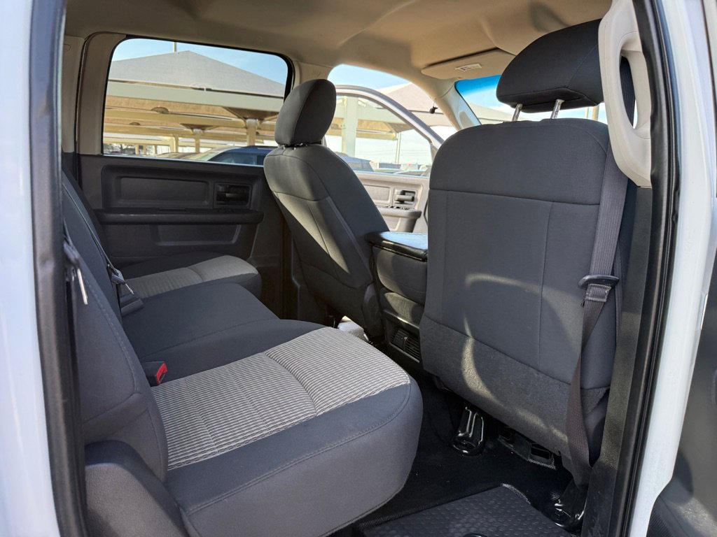 Used 2012 RAM 2500 ST w/ Chrome Appearance Group image 17