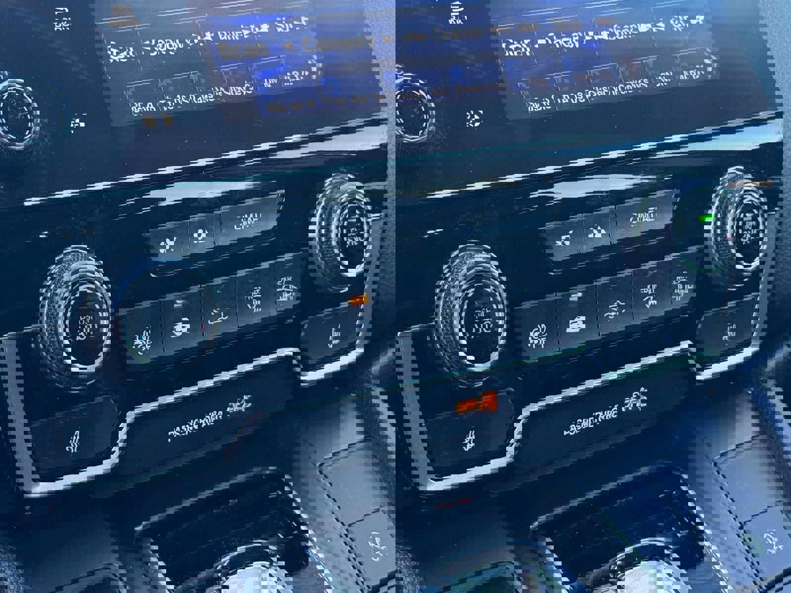 Used 2022 Honda CR-V EX-L image 24