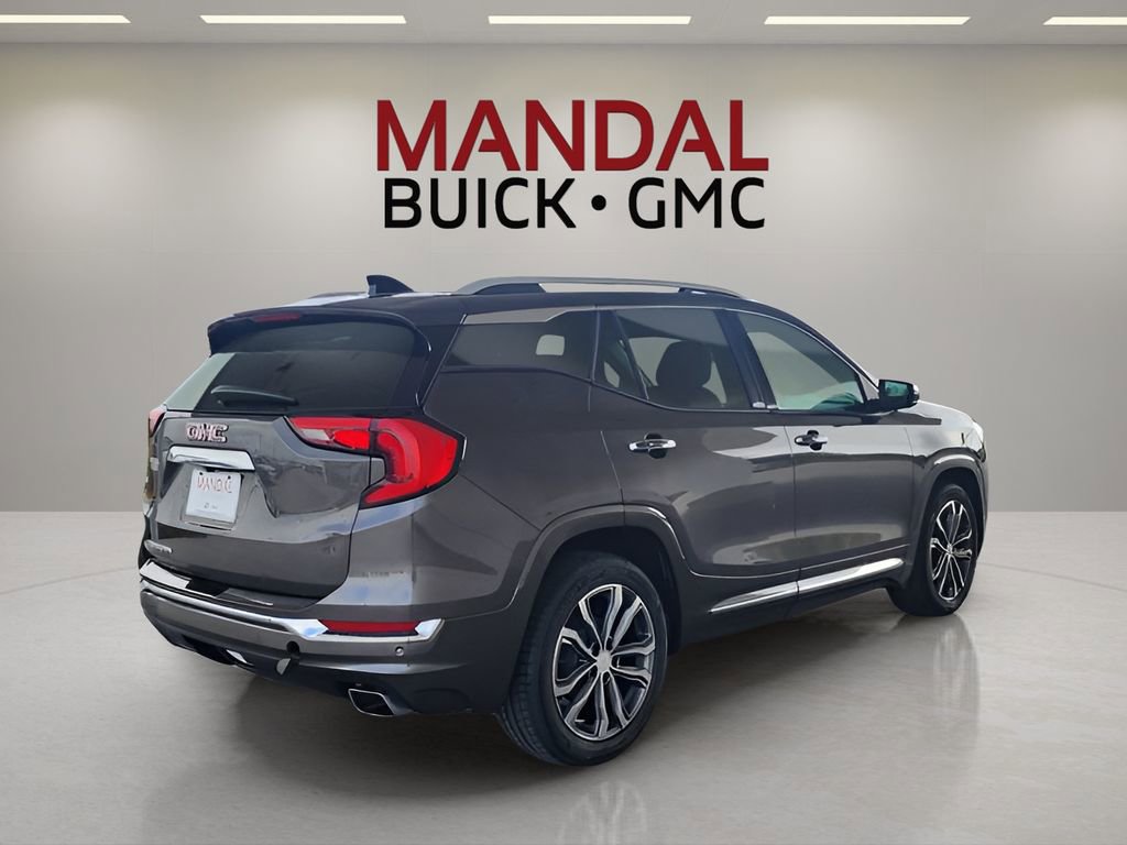 Used 2019 GMC Terrain Denali w/ Advanced Safety Package image 6