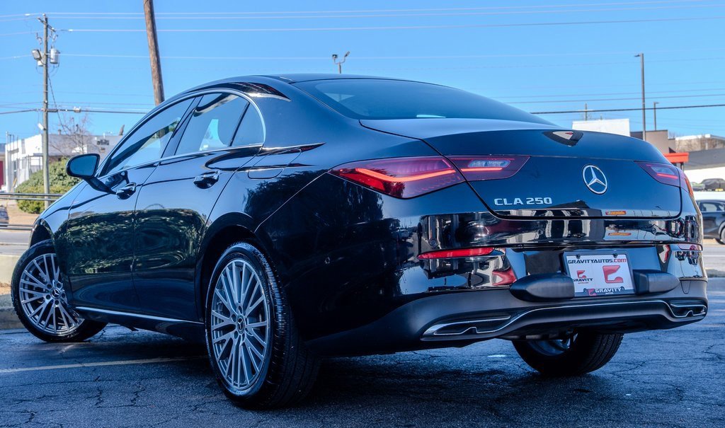 Used 2025 Mercedes-Benz CLA 250 image 21