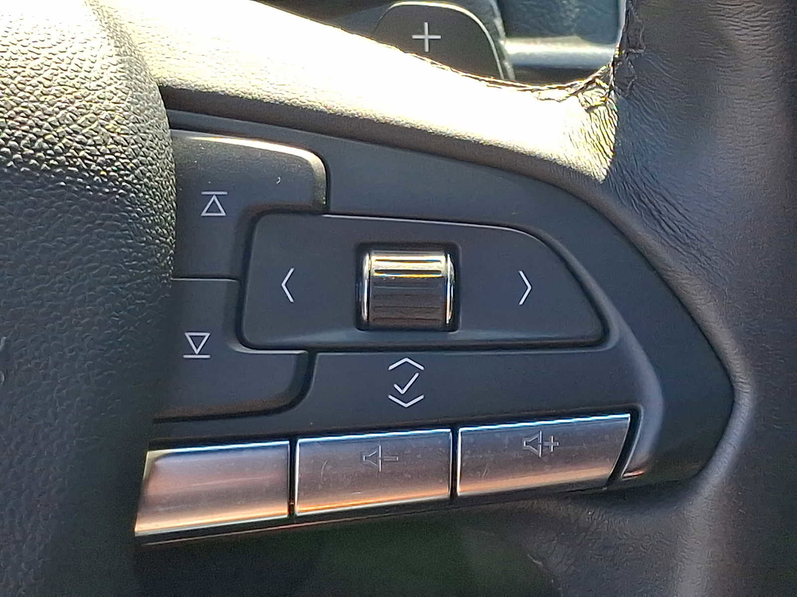 Certified 2023 Cadillac CT5 Luxury w/ Sun And Sound Package image 24