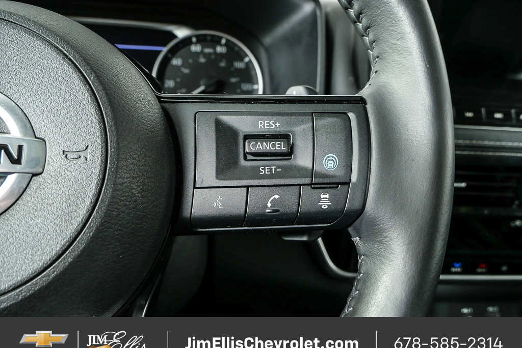 Used 2021 Nissan Rogue SL w/ Premium Package FWD image 11