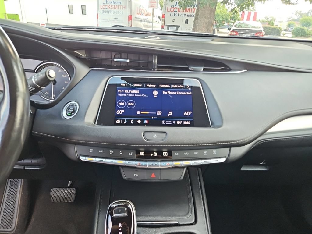 Used 2022 Cadillac XT4 Premium Luxury w/ Safety Alert Package FWD image 24