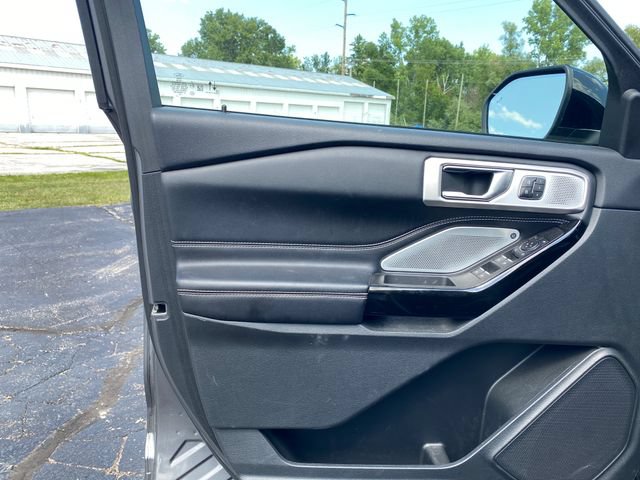 Used 2021 Ford Explorer ST w/ Equipment Group 401A AWD/4WD image 16