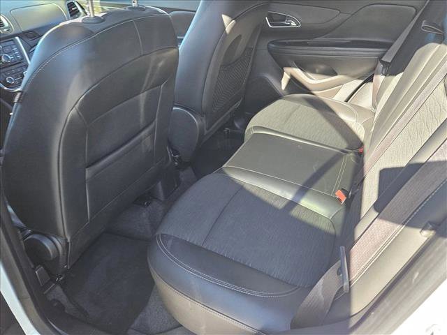 Used 2016 Buick Encore FWD image 17
