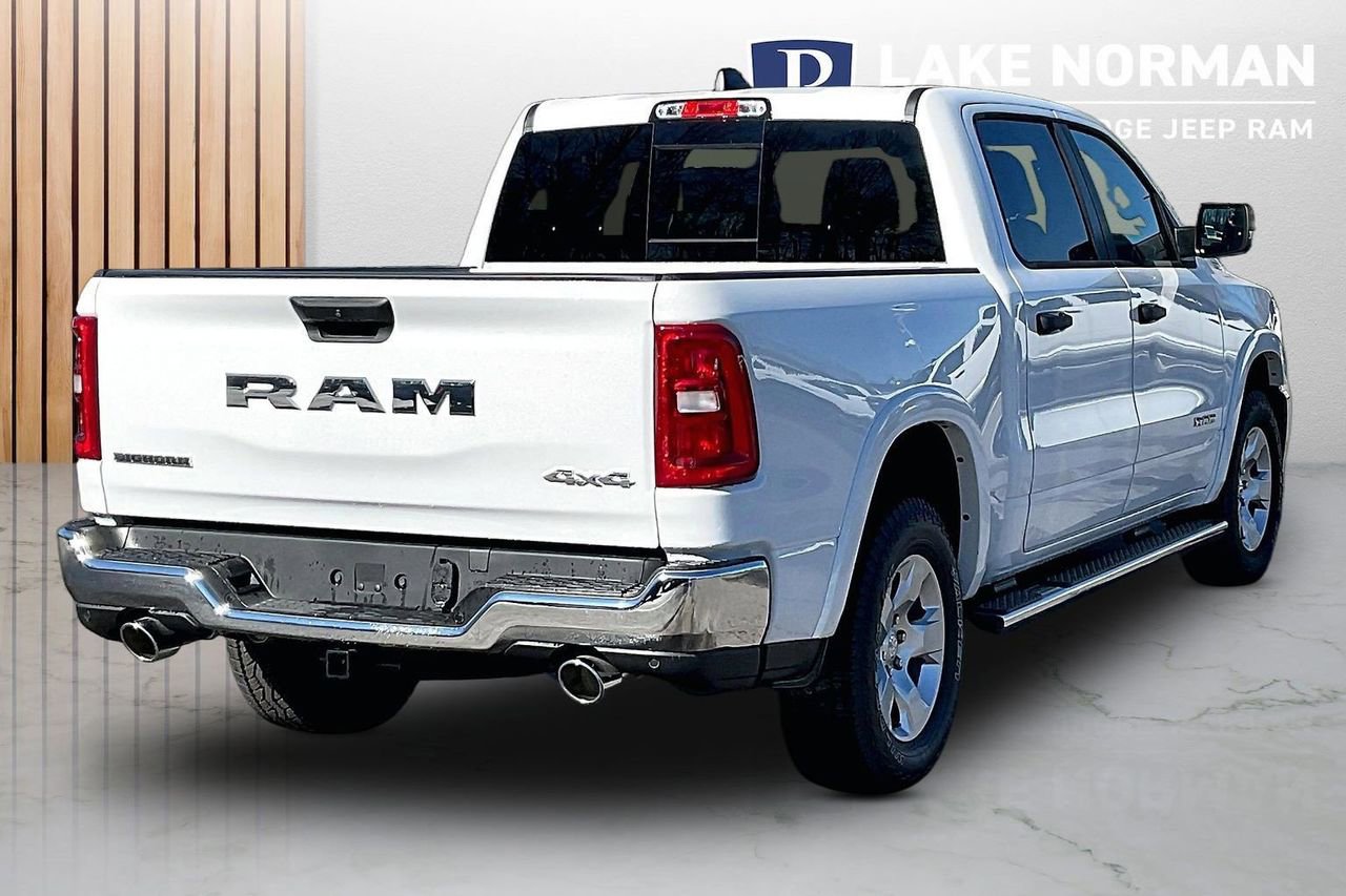 New 2026 RAM 1500 Big Horn AWD/4WD image 9