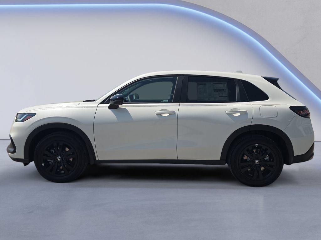 New 2026 Honda HR-V Sport image 2