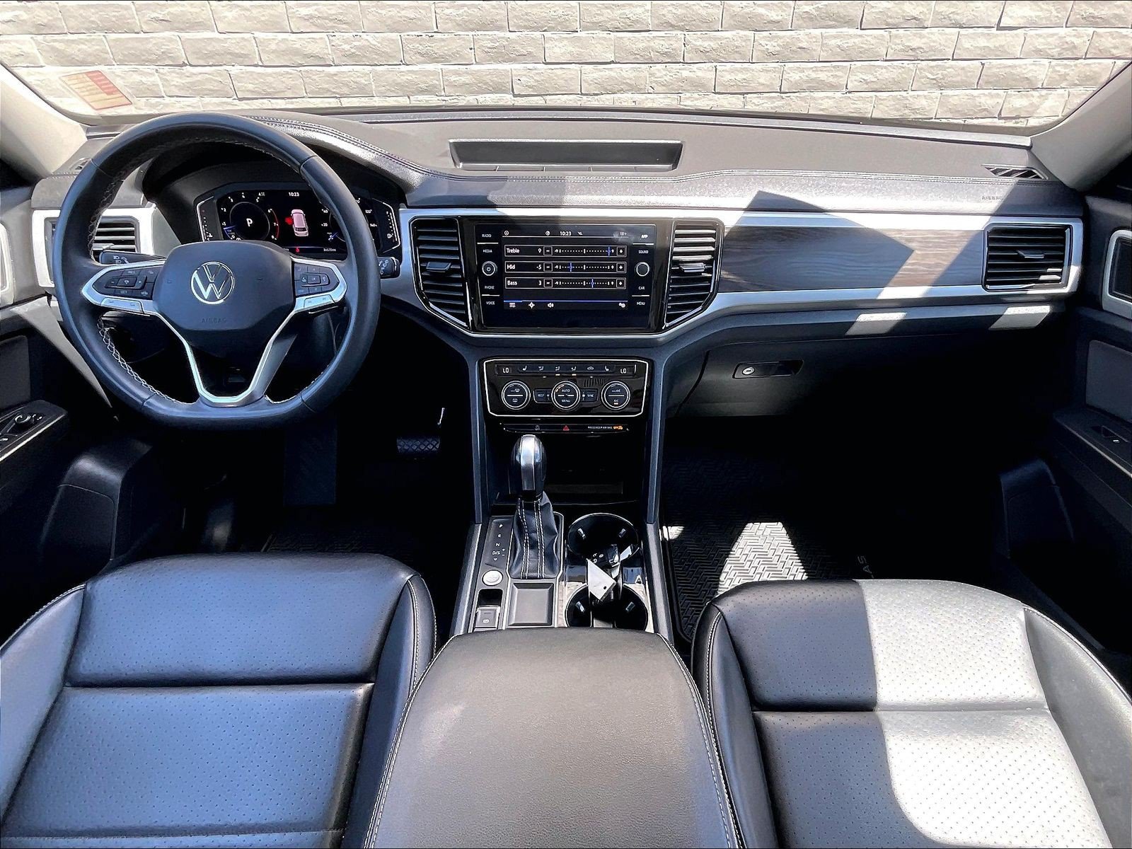 Certified 2022 Volkswagen Atlas SE w/ Panoramic Sunroof Package FWD image 15