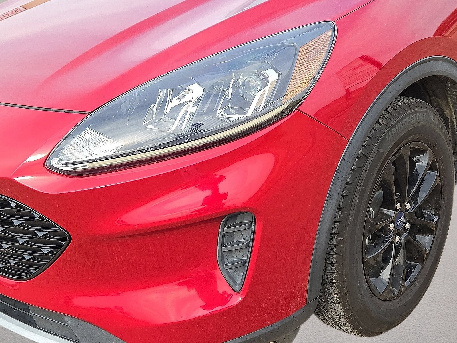 Used 2020 Ford Escape SE Sport FWD image 9