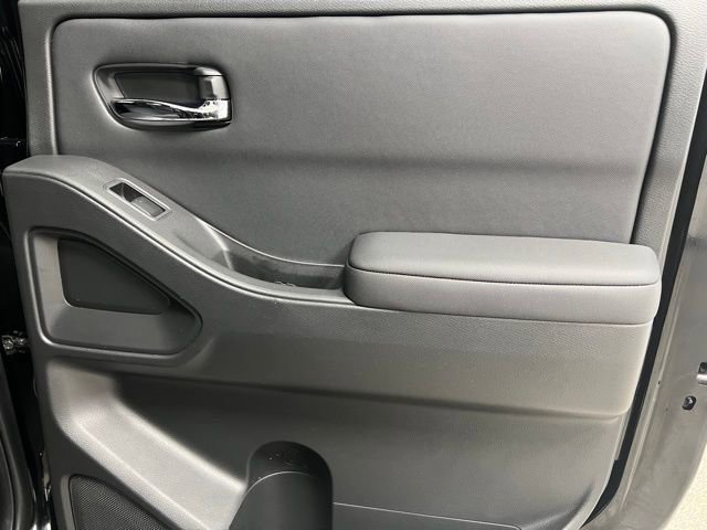 Used 2024 Nissan Frontier SV w/ Technology Package image 51