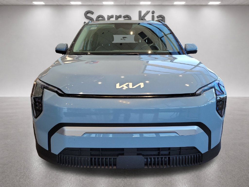New 2027 Kia EV3 Wind FWD image 8
