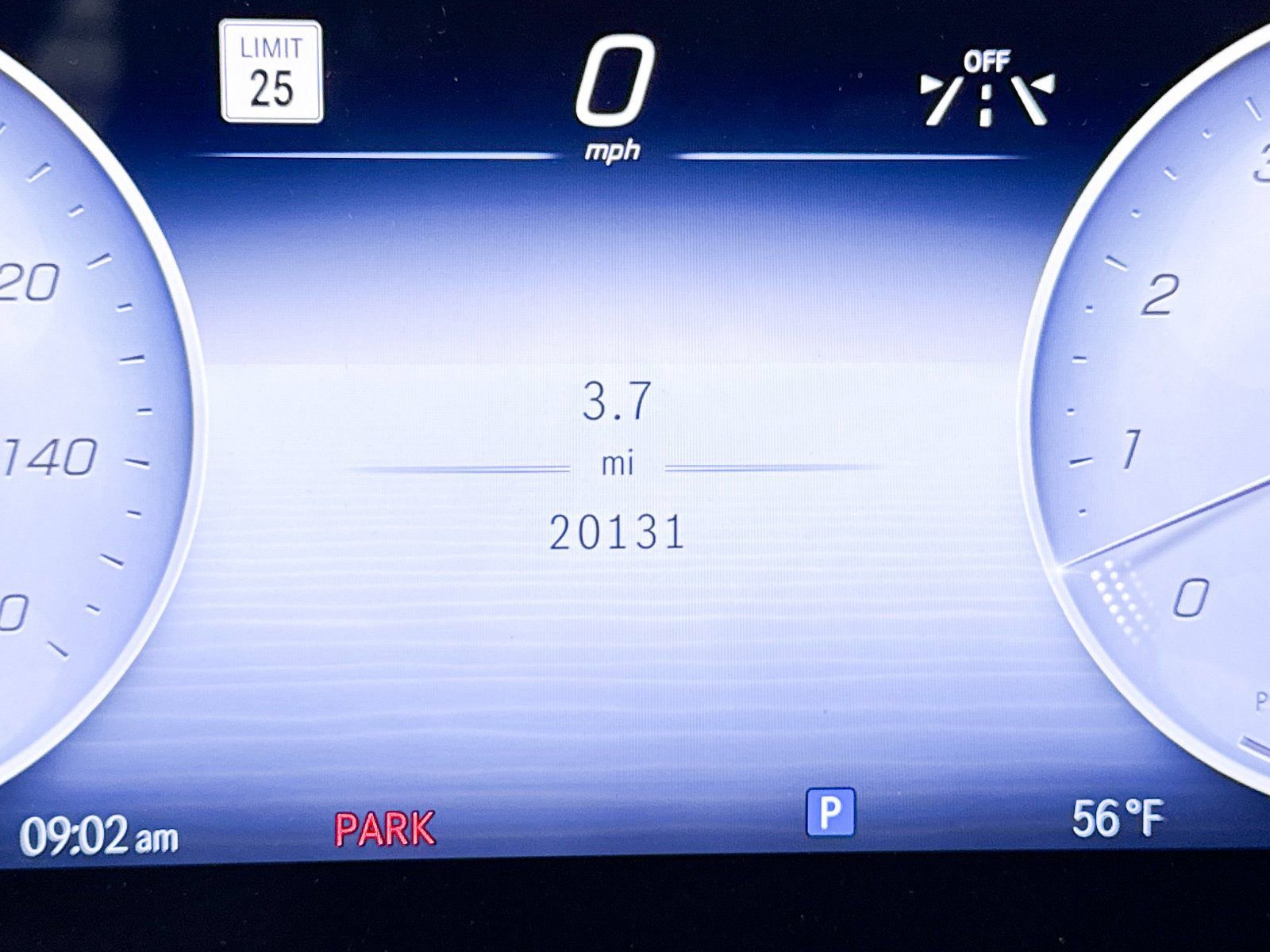 Used 2023 Mercedes-Benz S 500 4MATIC w/ AMG Line image 36