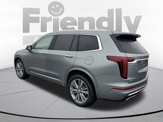 Used 2023 Cadillac XT6 Premium Luxury w/ Technology Package AWD/4WD image 3