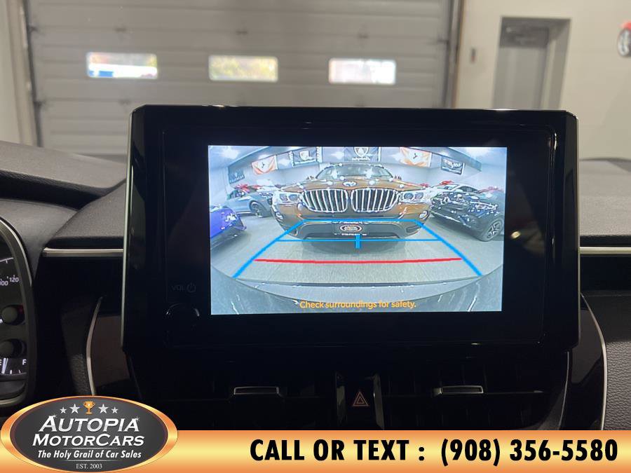 Used 2025 Toyota Corolla SE image 34