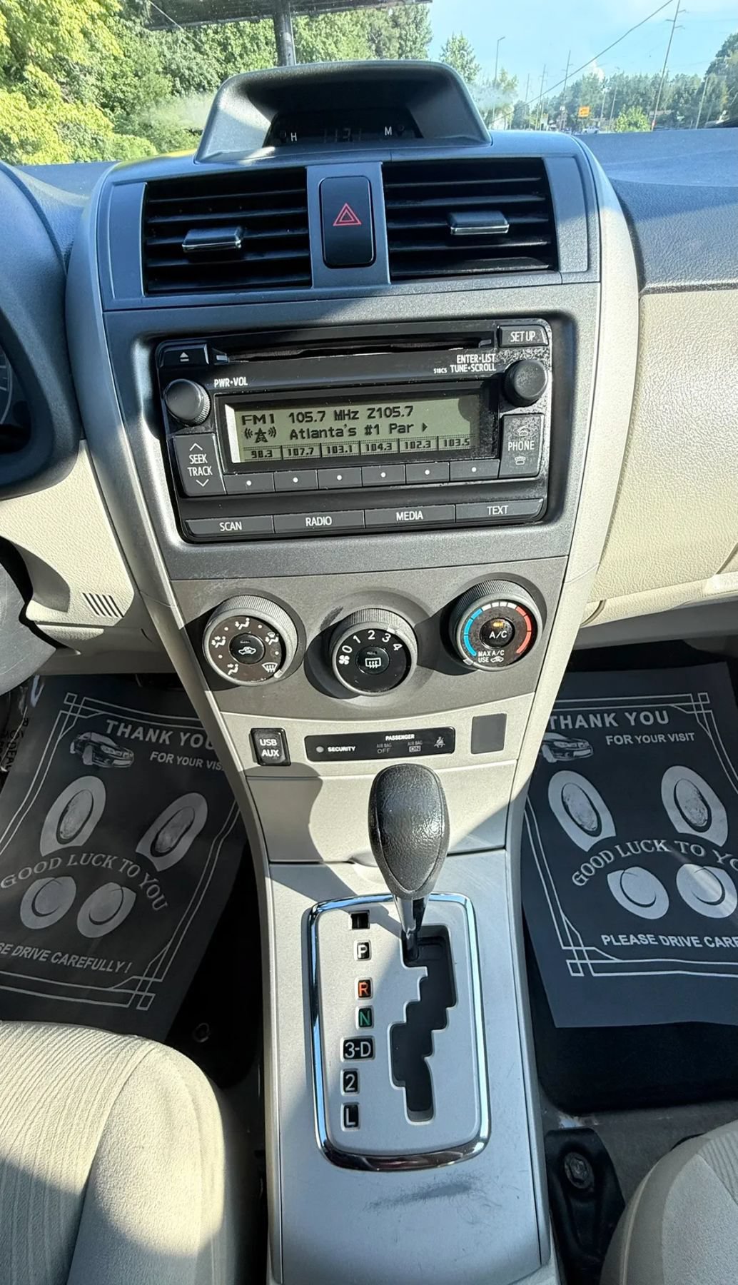 Used 2012 Toyota Corolla LE FWD image 13