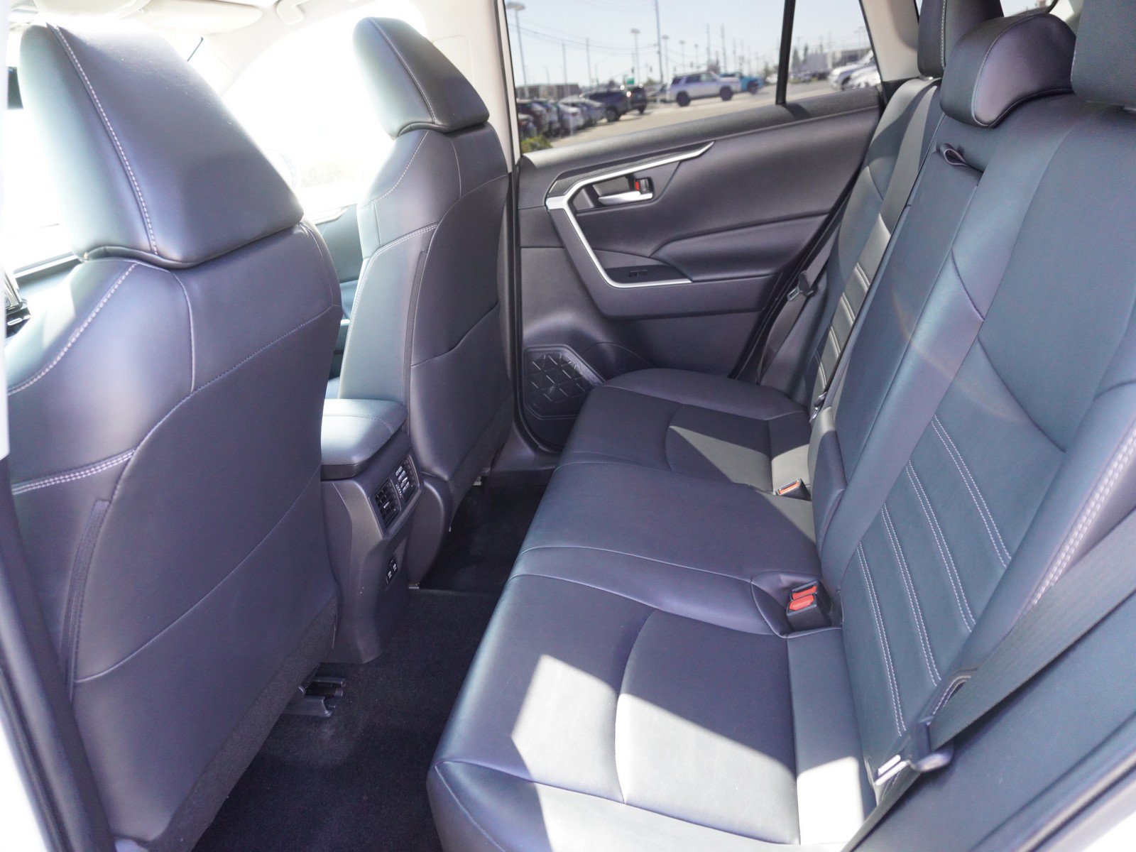 Used 2019 Toyota RAV4 XLE Premium w/ All Weather Liner Package AWD/4WD image 13