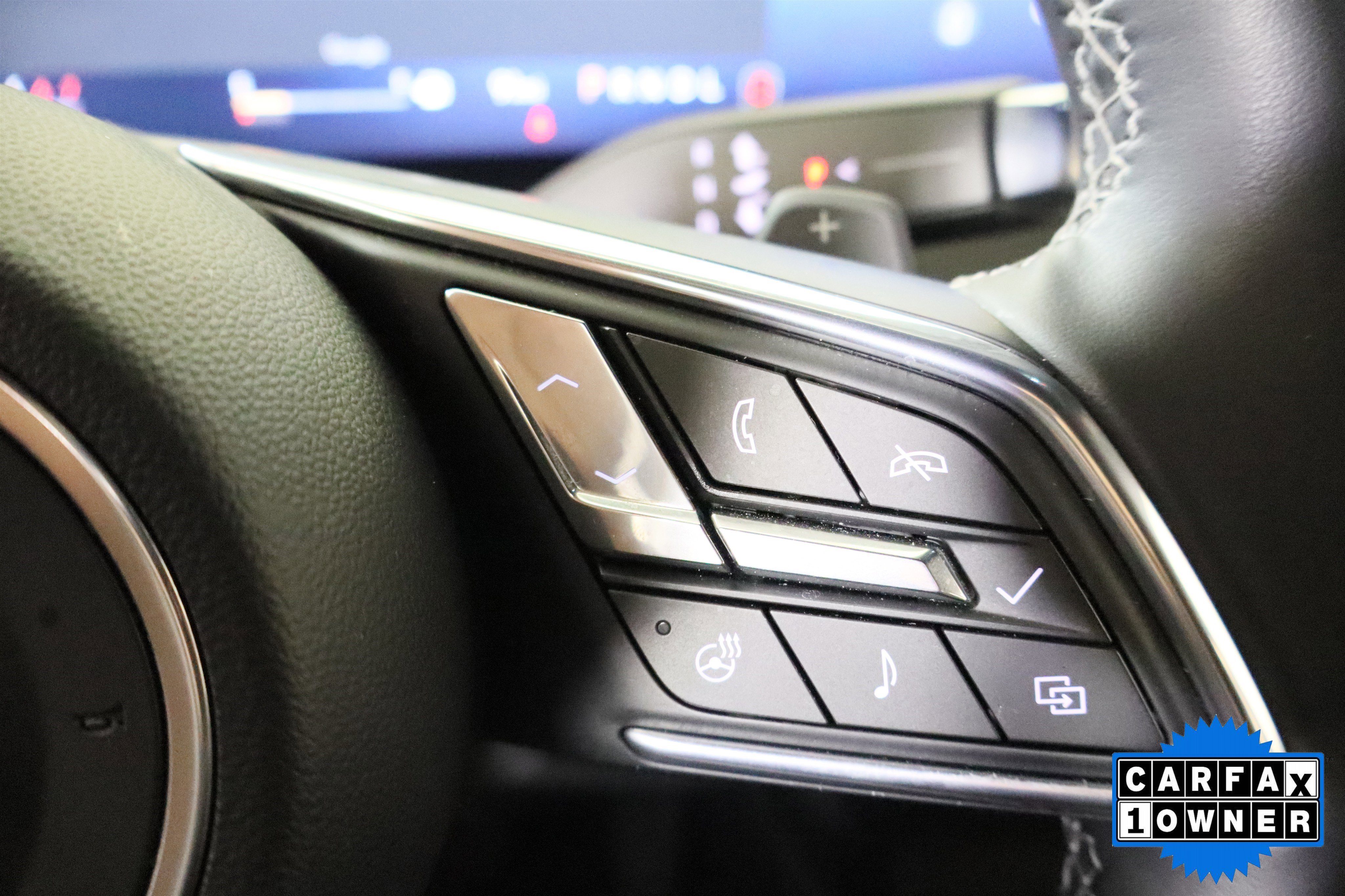 Used 2025 Buick Enclave Preferred FWD image 26