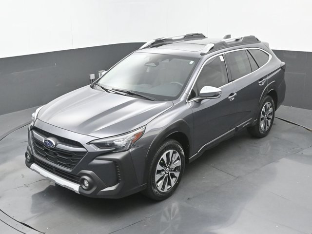 Used 2023 Subaru Outback Touring AWD/4WD image 30
