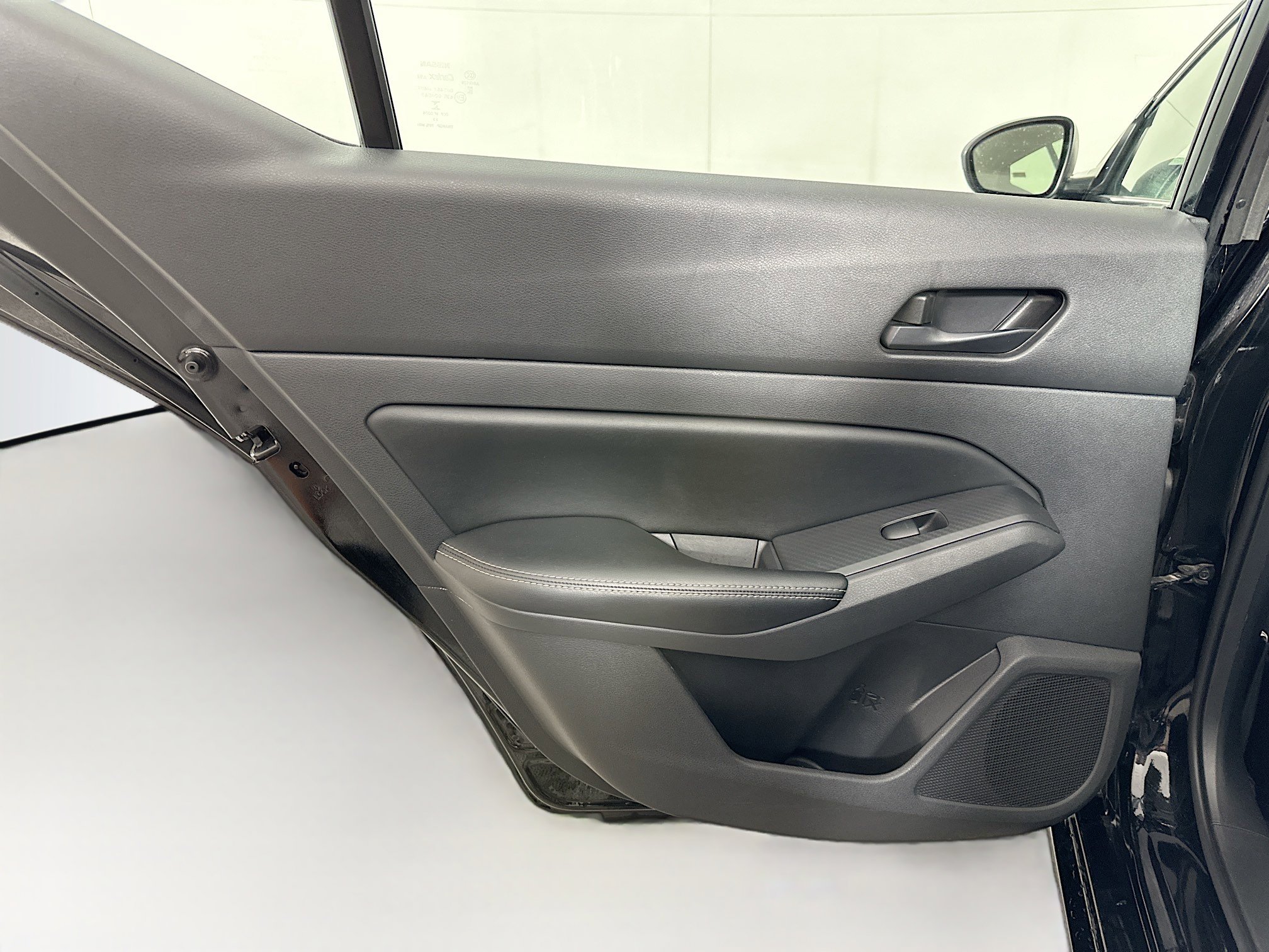 Used 2024 Nissan Altima 2.5 SV image 25