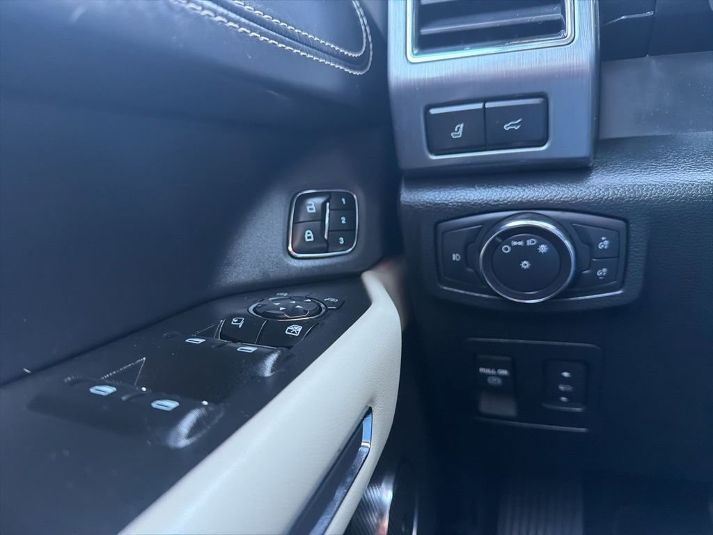 Used 2020 Ford Expedition Platinum image 21