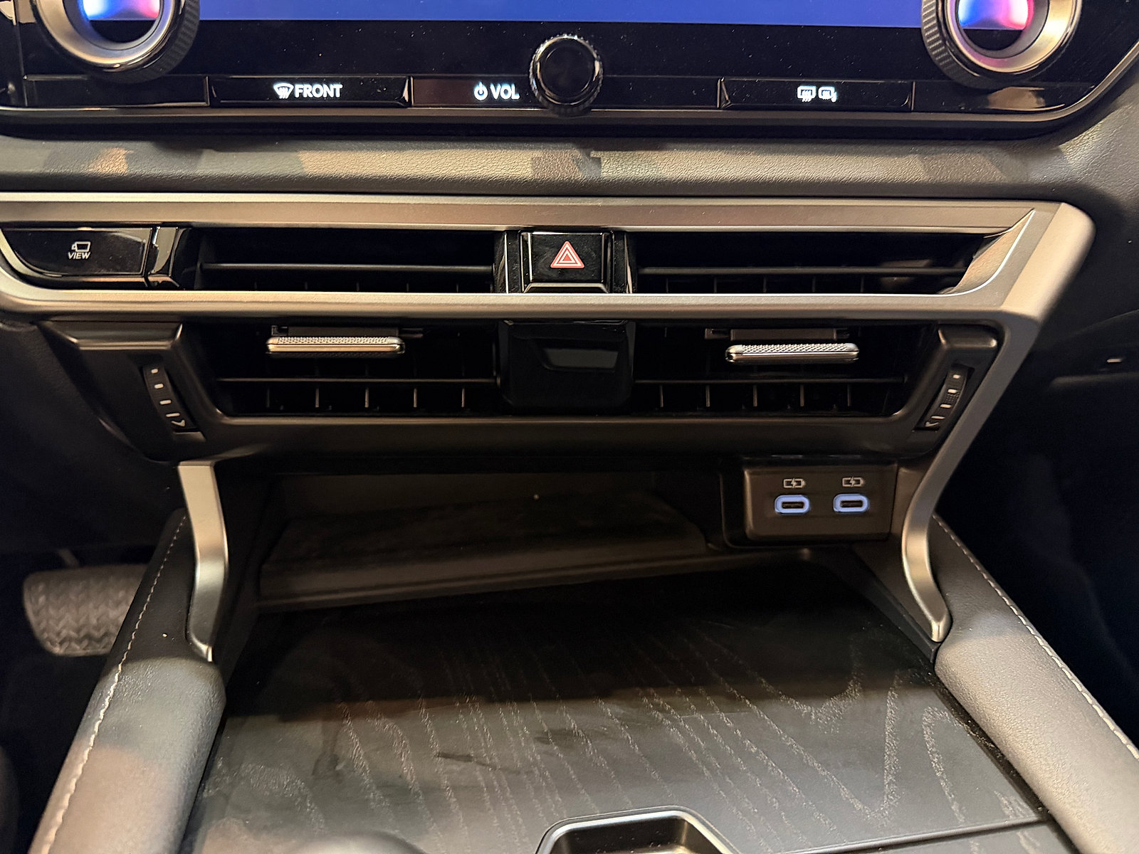 Used 2025 Lexus RX 350 Premium Plus w/ Accessory Package (Z1) FWD image 17
