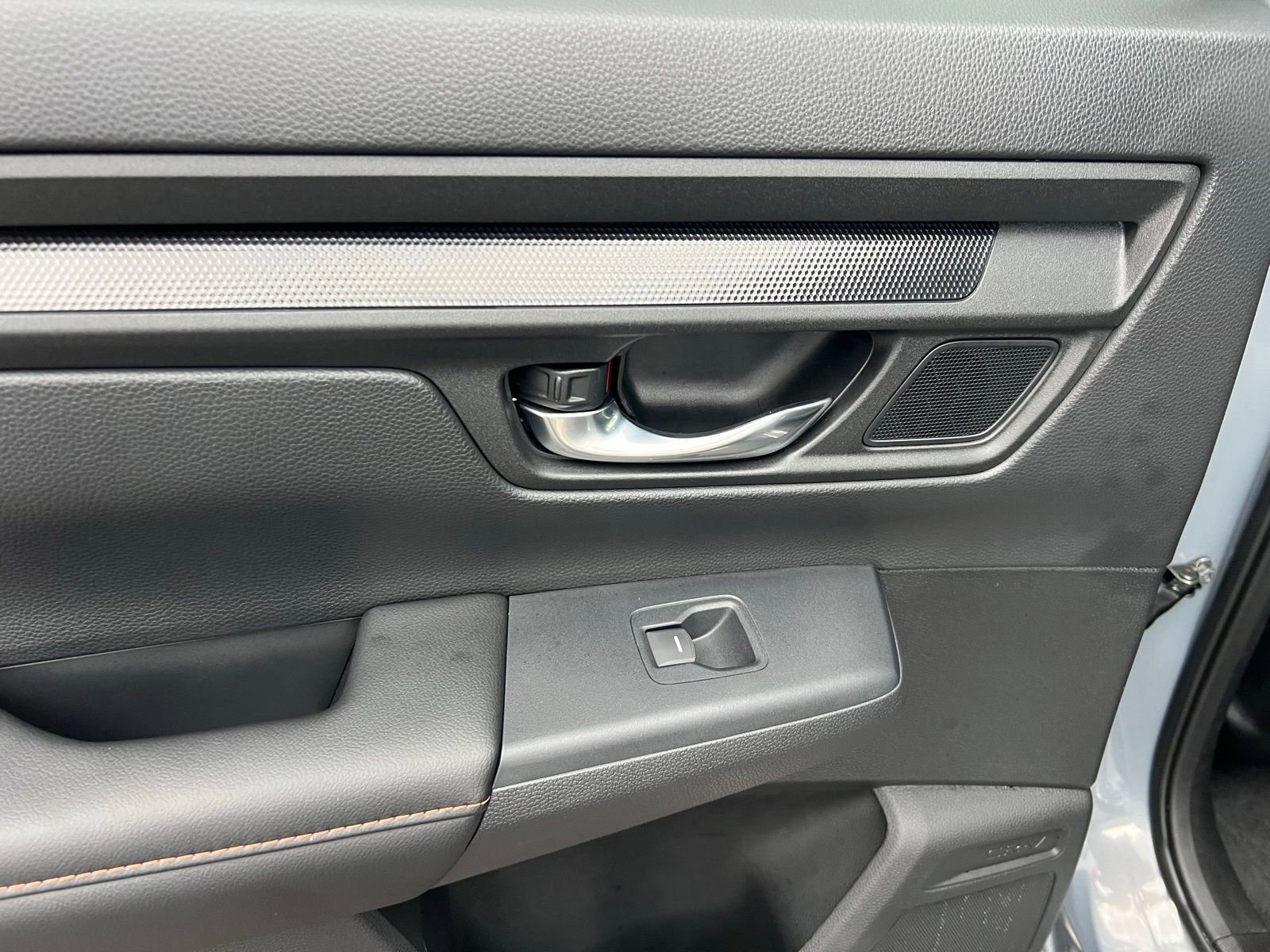 Used 2025 Honda CR-V Sport-L image 46