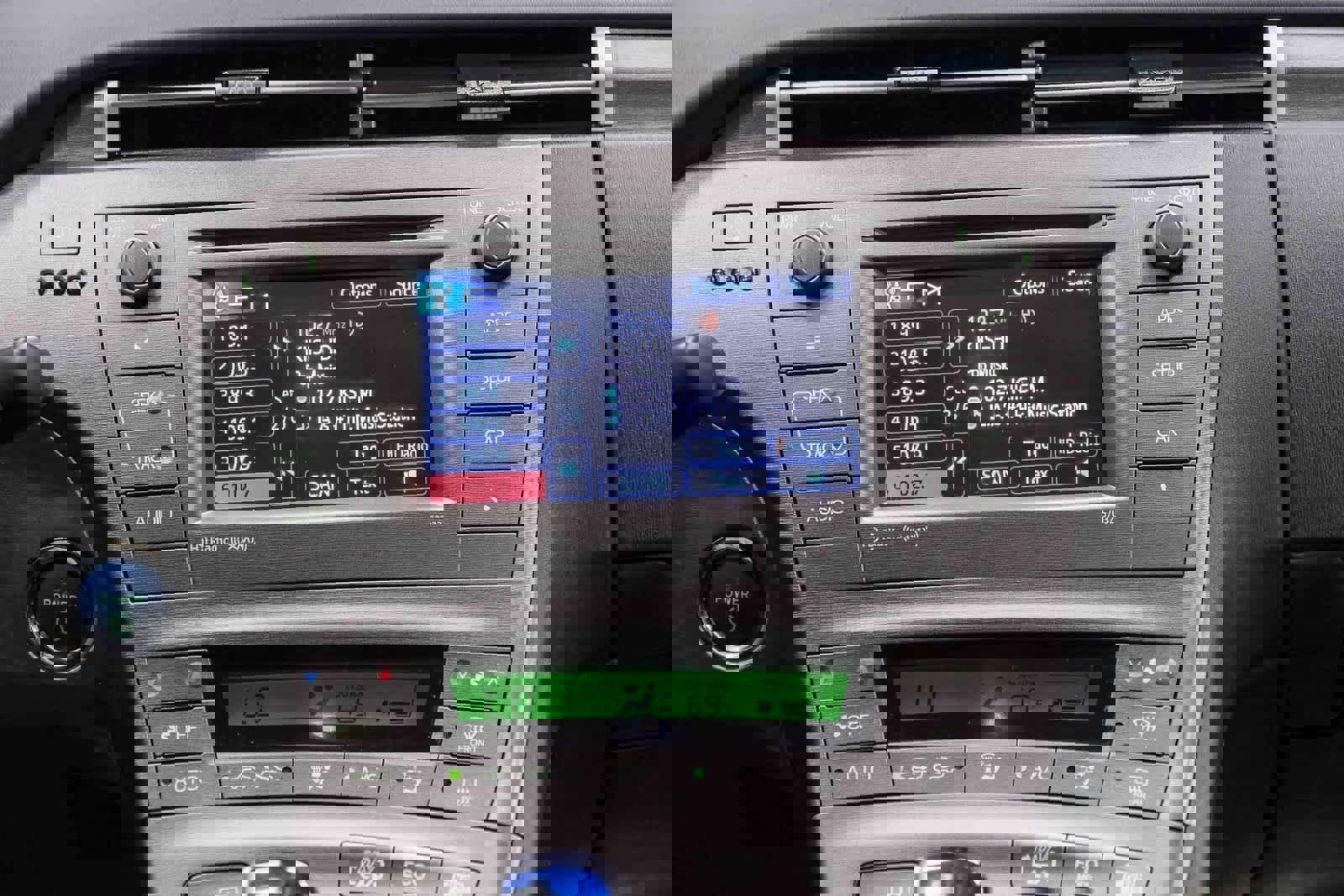 Used 2015 Toyota Prius Prime Plug-In Hybrid image 12