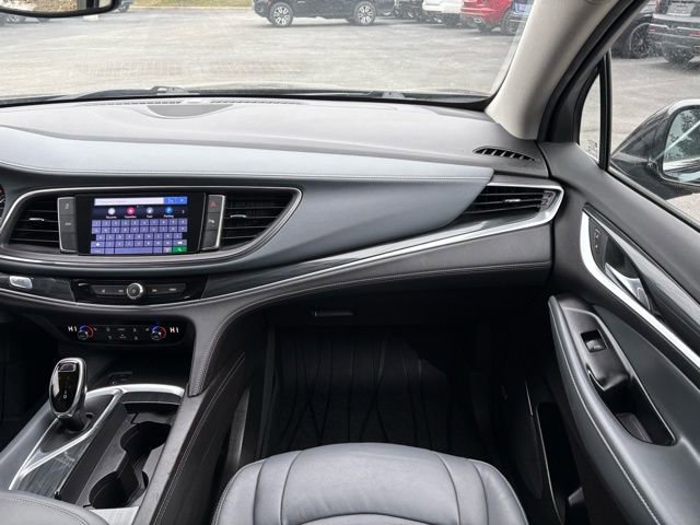 Used 2020 Buick Enclave Essence w/ Sound and Sites Package image 26