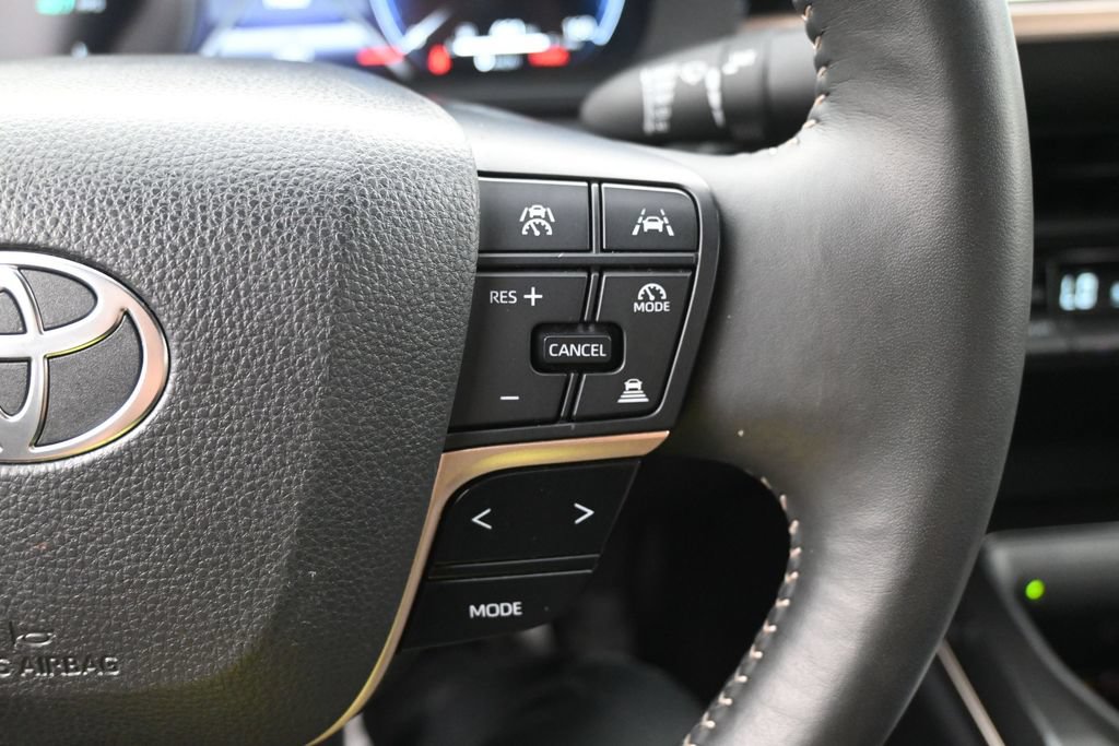Used 2026 Toyota Crown AWD/4WD image 20