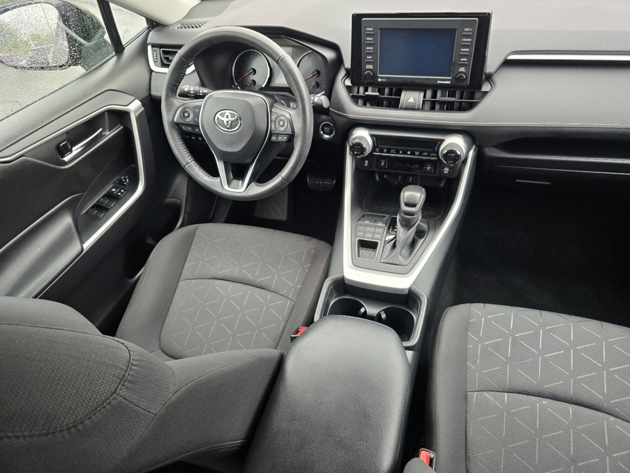 Certified 2021 Toyota RAV4 XLE w/ Convenience Package AWD/4WD image 21