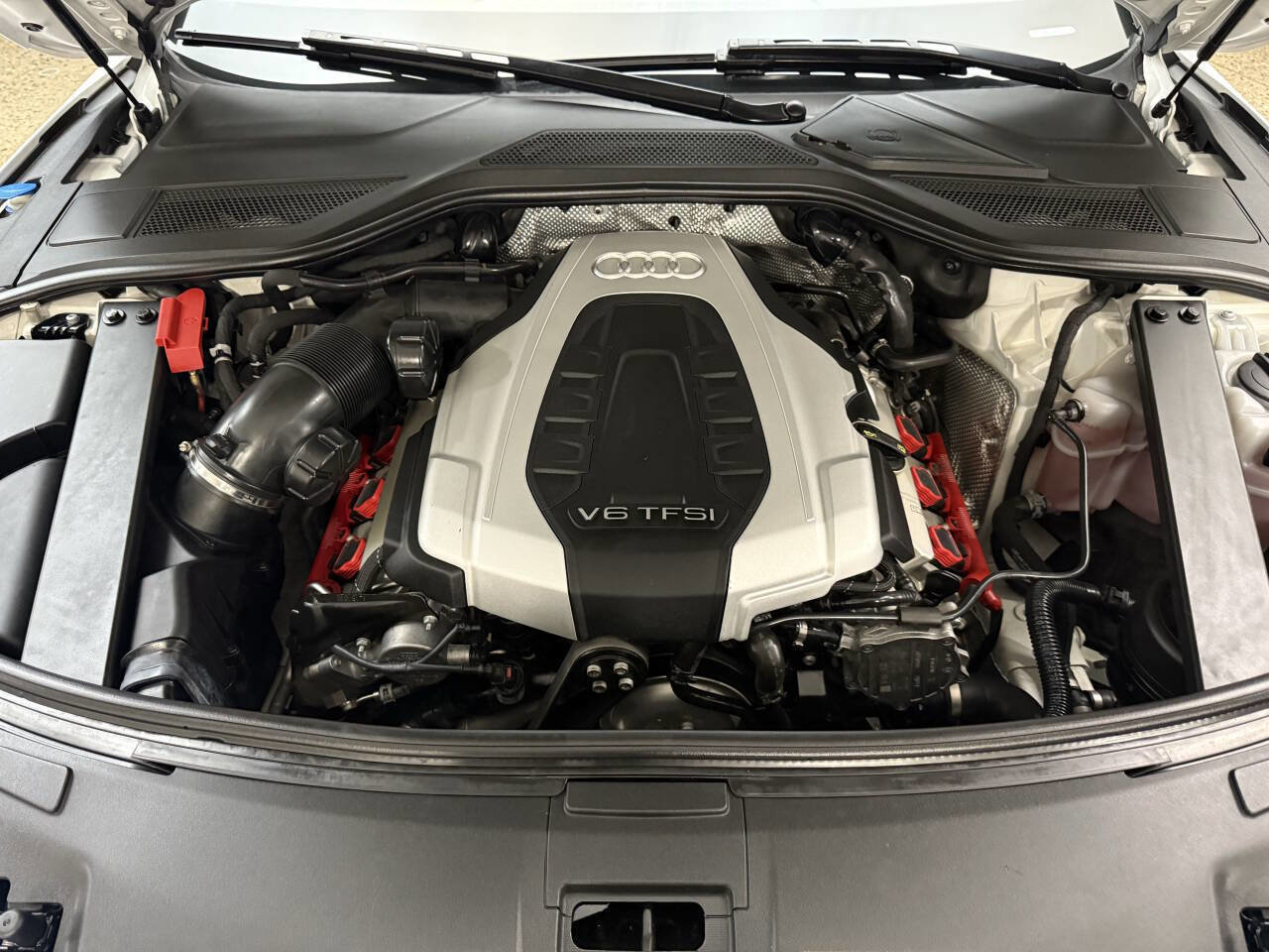Used 2016 Audi A8 L 3.0T image 37