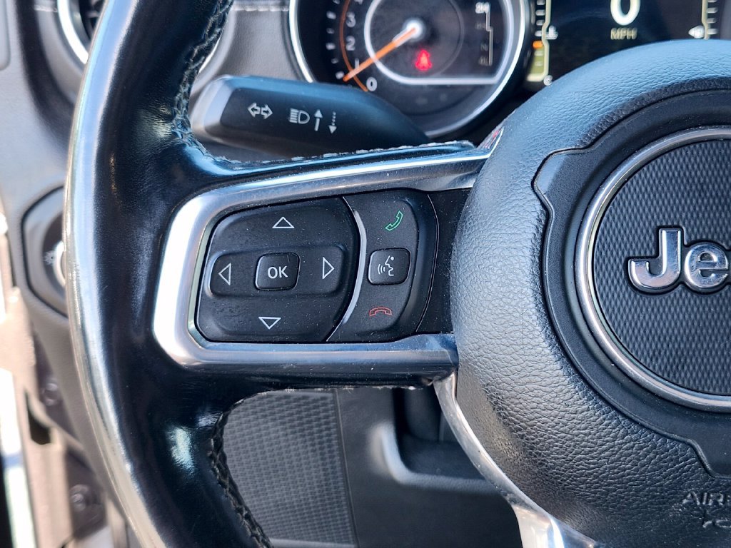 Used 2021 Jeep Wrangler Unlimited Sahara AWD/4WD image 28